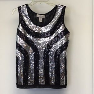 One 1 again Sequin Top Black med